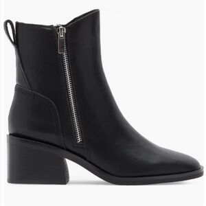 Steve Madden Ruthy Boot